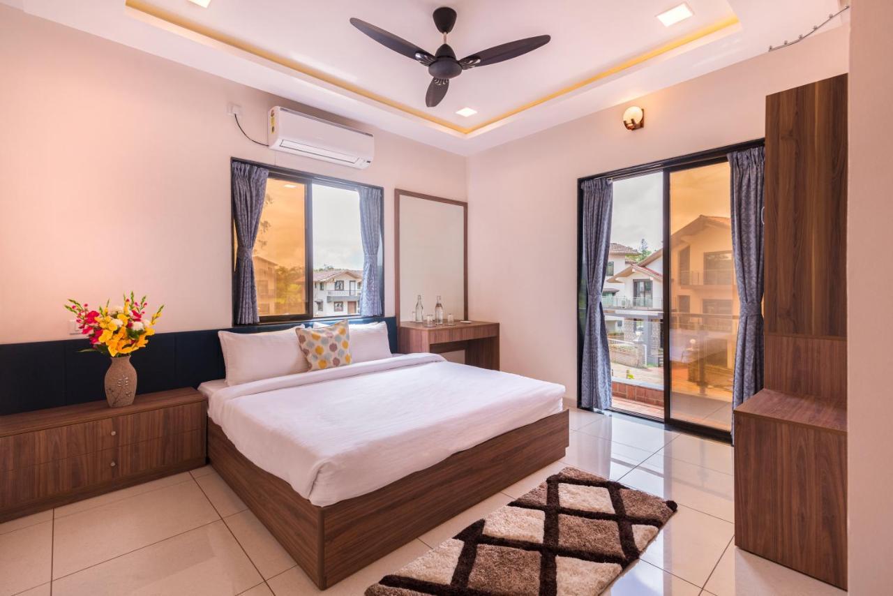 Saffronstays Aster, Plunge Pool Villa With Garden, โลนาวาลา ภายนอก รูปภาพ
