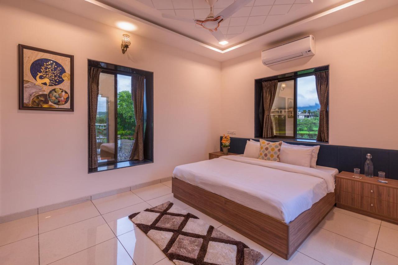 Saffronstays Aster, Plunge Pool Villa With Garden, โลนาวาลา ภายนอก รูปภาพ