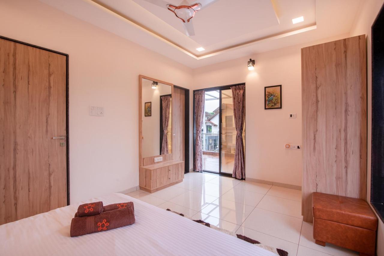 Saffronstays Aster, Plunge Pool Villa With Garden, โลนาวาลา ภายนอก รูปภาพ